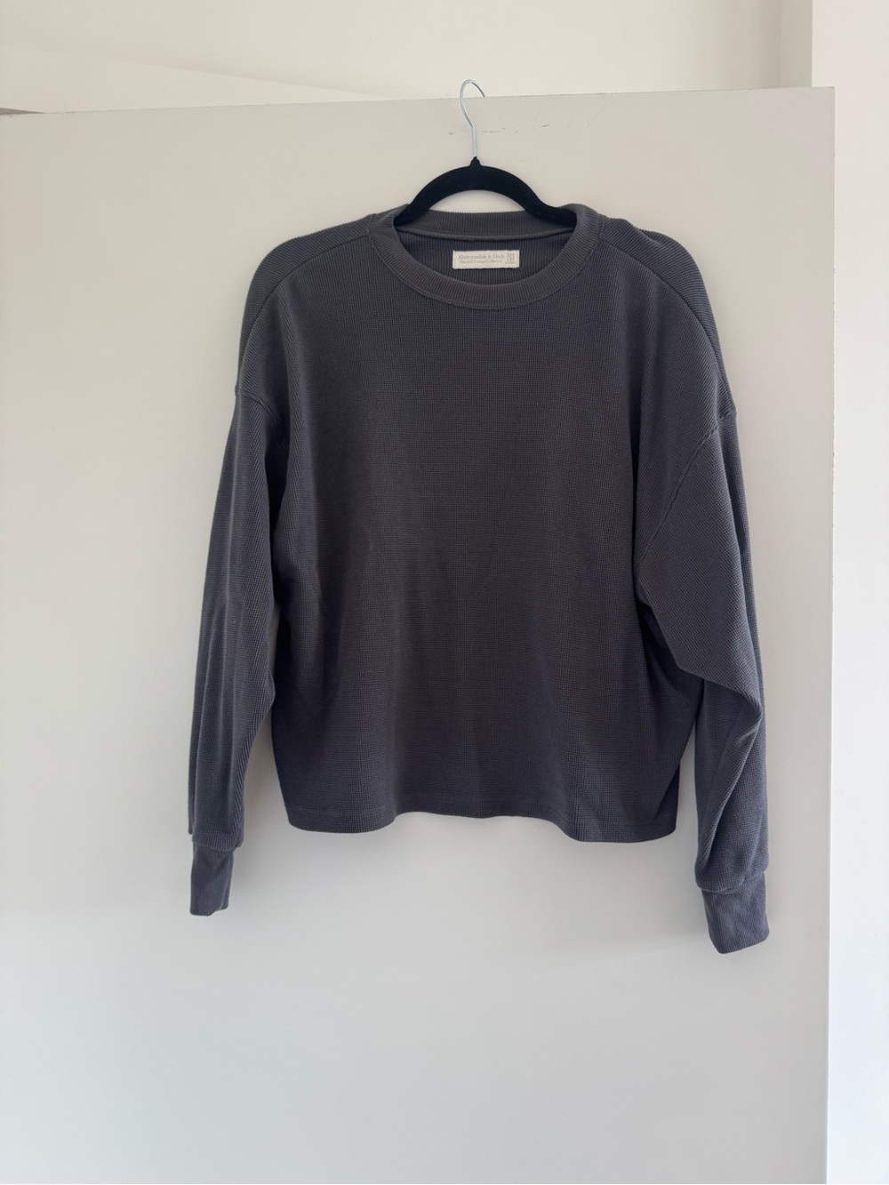 Abercrombie Crewneck Waffle Knit Sweater - Charcoal